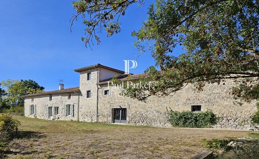 Villa in Lasserre, Nouvelle-Aquitaine, France 1