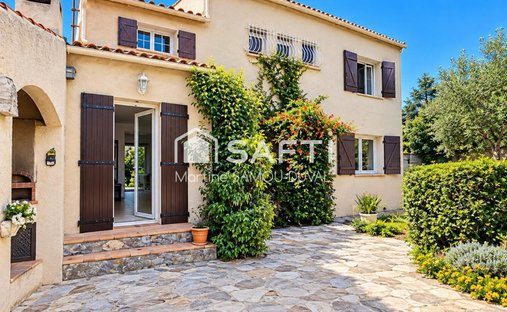 House in Le Fort, Six-Fours-les-Plages, France 1