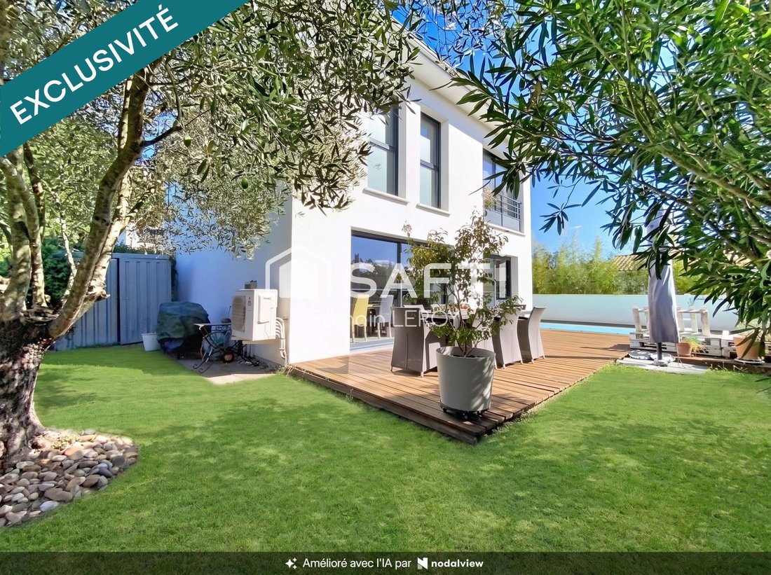 House in Villenave-d'Ornon, Nouvelle-Aquitaine, France 1 - 18947646