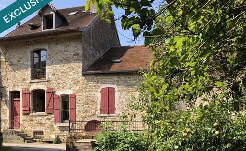 House in Les Planches-pres-Arbois, Bourgogne – Franche-Comté, France 1