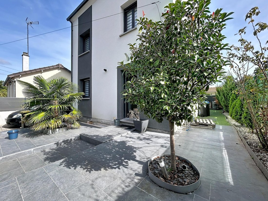 House in Franconville, Ile-de-France, France 2 - 18947730