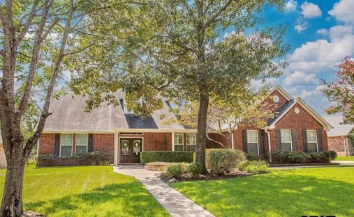 House in Hideaway, Texas, United States 1