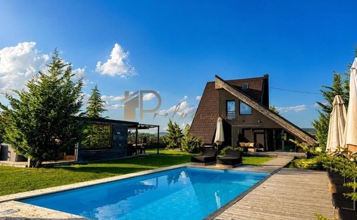 House in Grad Vrbovsko, Primorje-Gorski Kotar County, Croatia 1