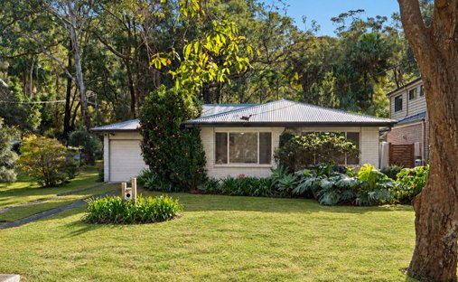 House in Pearl Beach, New South Wales, Australia 1