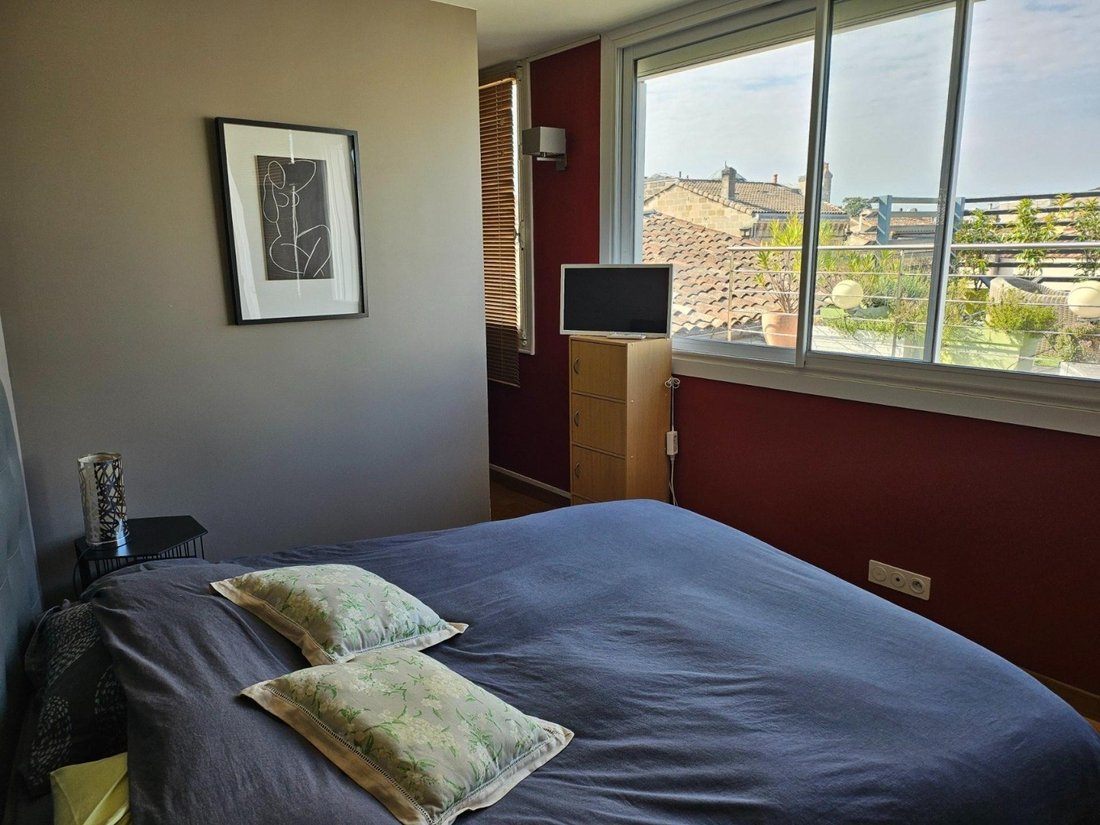 Apartment in Hôtel de Ville-Quinconce-Saint Seurin-Fondaudège, Bordeaux, France 4 - 18947638