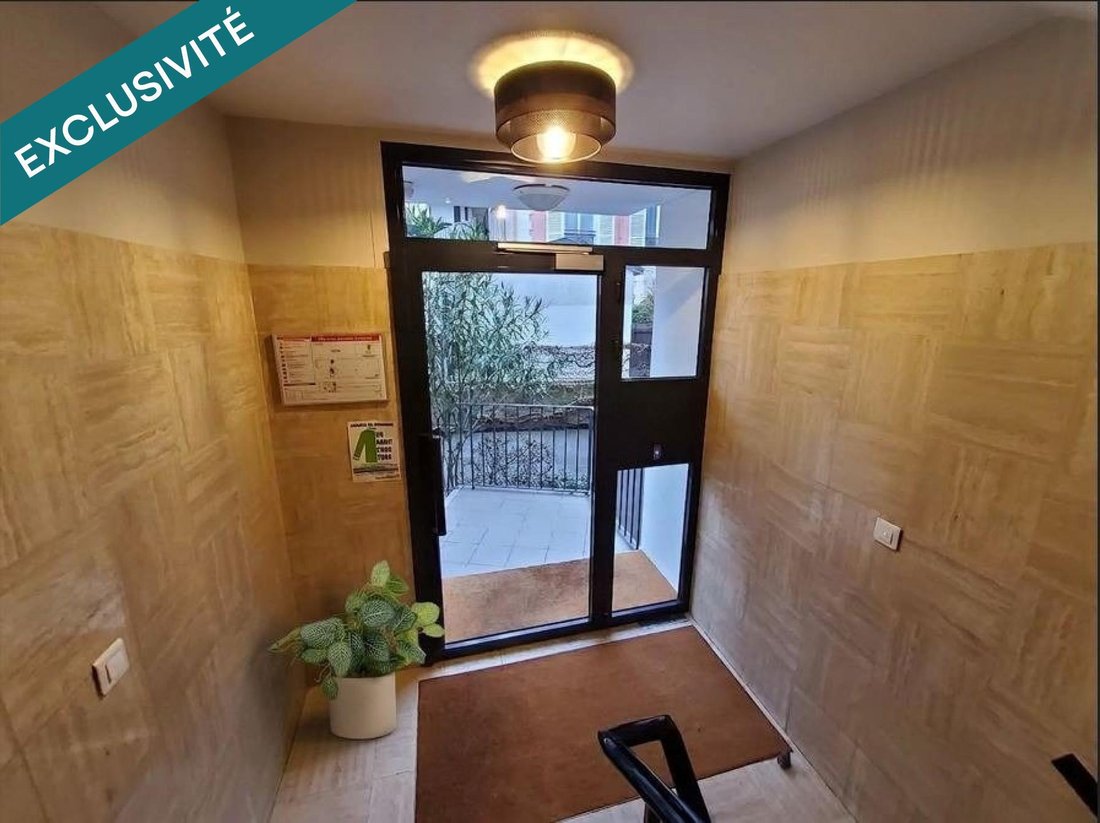 Apartment in Saint Lambert, Paris 15e Arrondissement, Paris 5 - 17770677