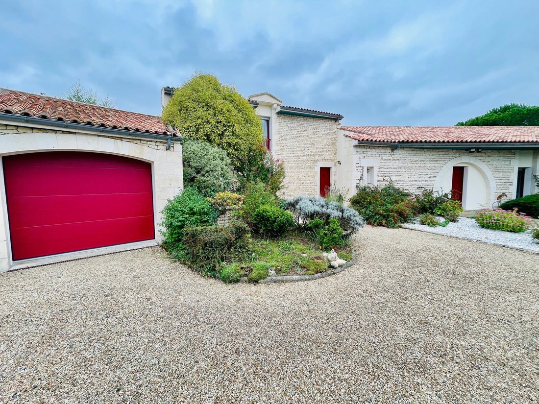 Haus in Saint-Pierre-le-Vieux, Pays de la Loire, Frankreich 1 - 17041327