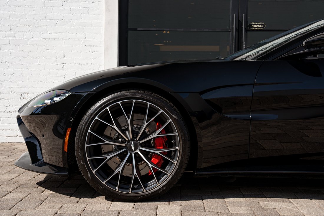 Cabriolet in Beverly Hills, CA, United States 4 - 18946986