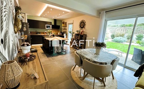 Apartment in Bourg, Lagord, France 1