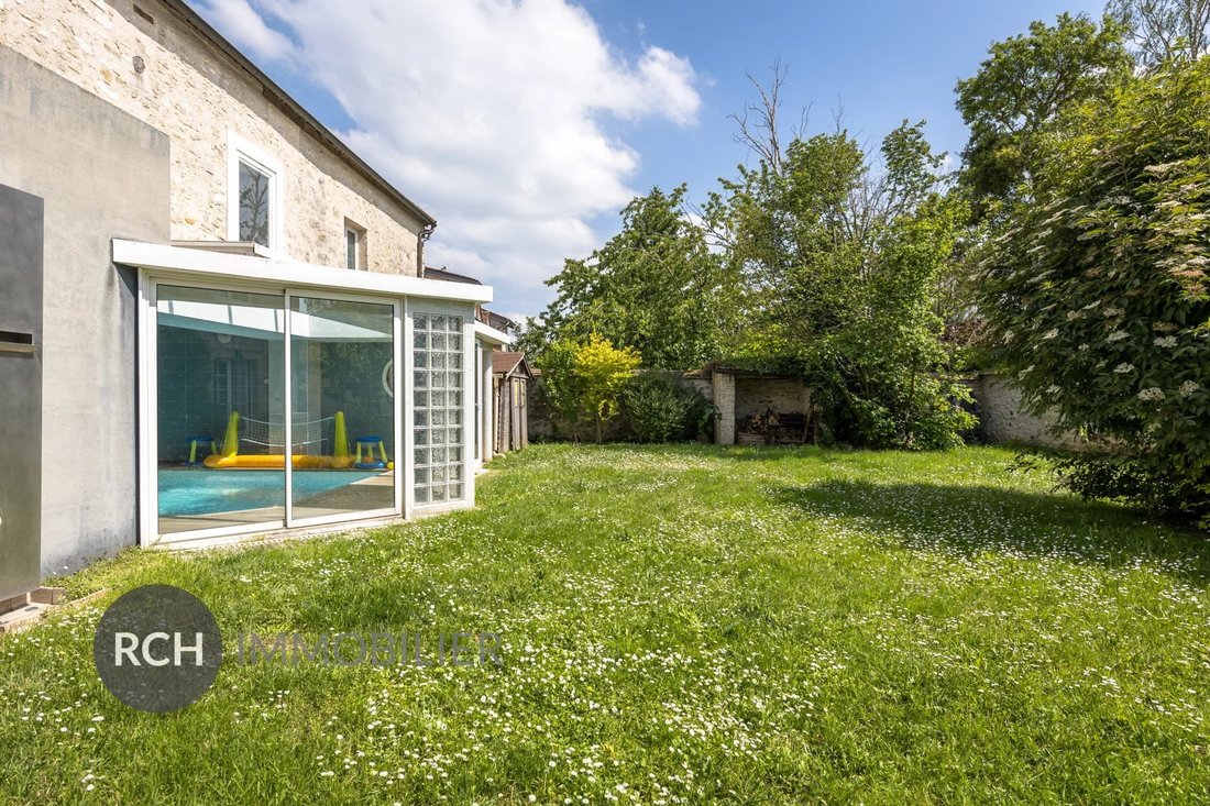 House in Thoiry, Ile-de-France, France 3 - 18947019