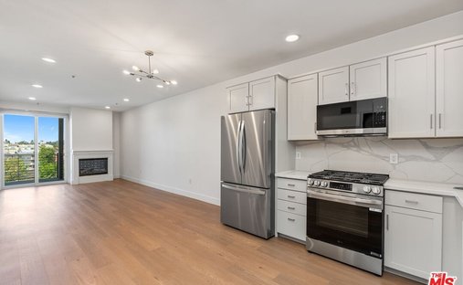 Condo in Los Angeles, California, United States 1