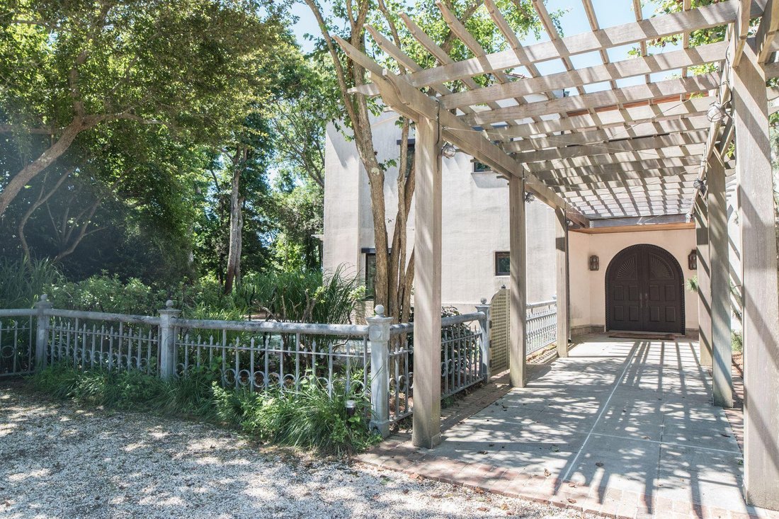 House in Sag Harbor, New York, United States 2 - 18835117