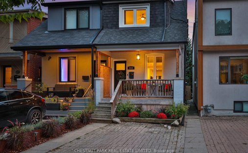House in Toronto, Ontario, Canada 1