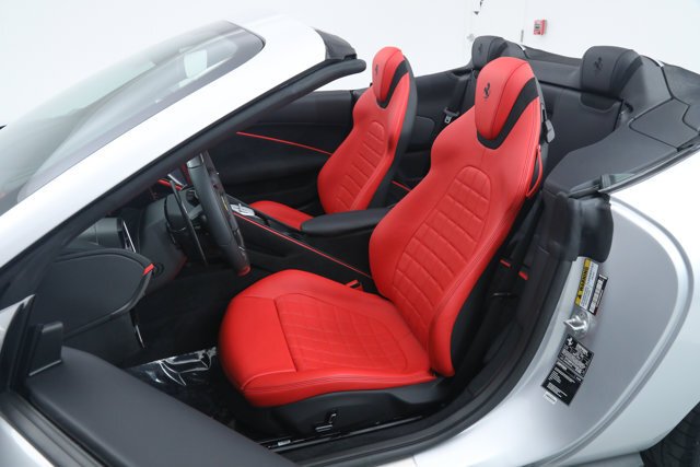 Cabriolet in Fort Lauderdale, FL, United States 5 - 18947044