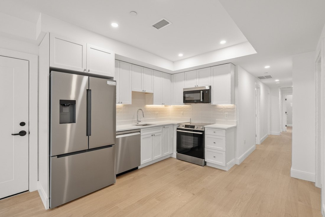 Condo in Boston, Massachusetts, United States 5 - 18621034