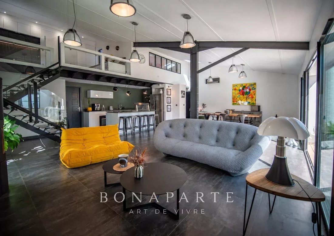 Apartment in Idron, Nouvelle-Aquitaine, France 1 - 18947036