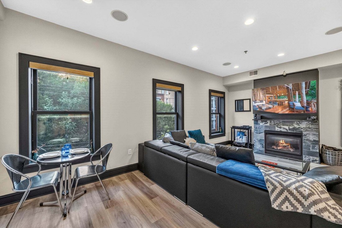 Condo in Hoboken, New Jersey, United States 5 - 18946833