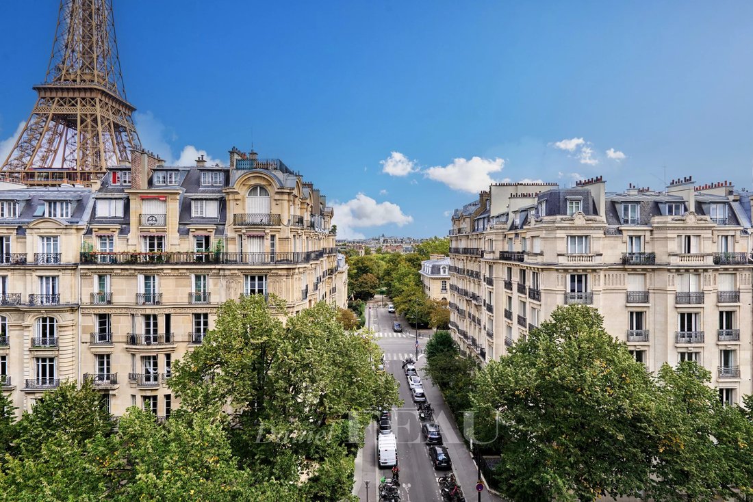 Apartment in Dupleix-Motte Picquet, Paris 15e Arrondissement, Paris 2 - 18946972