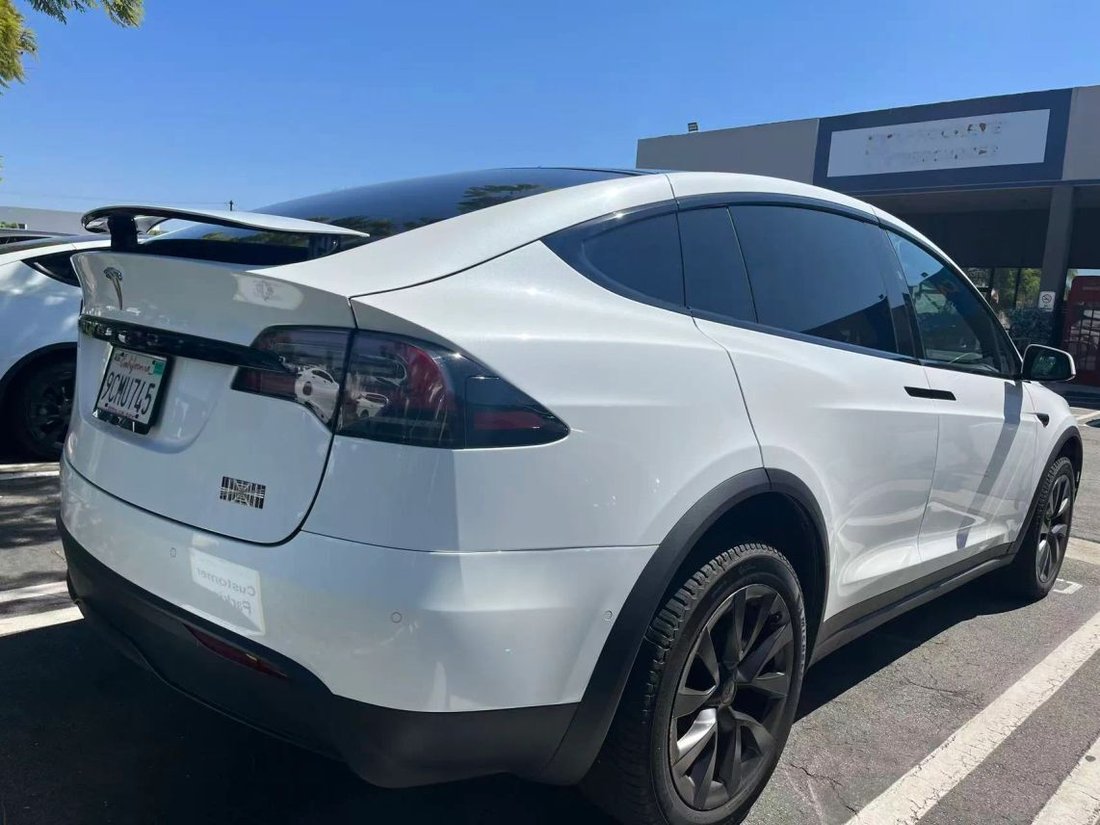 Suv in Costa Mesa, CA, United States 2 - 18947342
