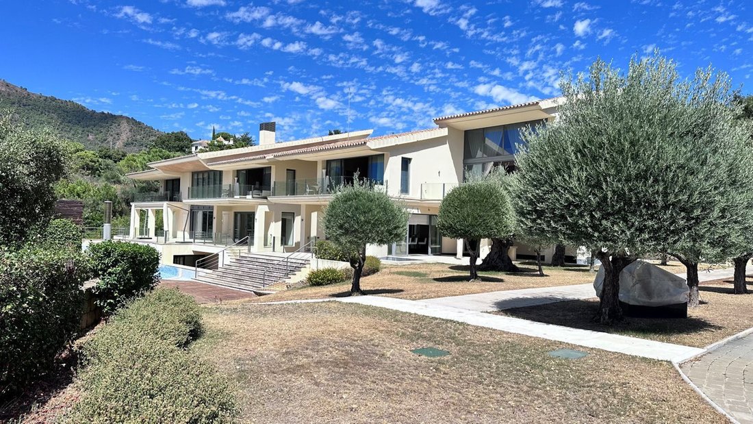Villa in La Zagaleta, Benahavis, Andalusia 3 - 18946809