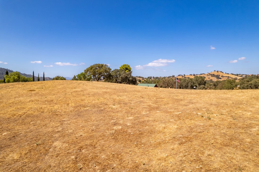 Land in Paso Robles, California, United States 5 - 18947111
