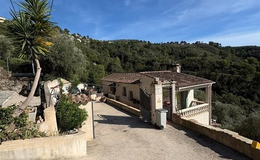 House in Castagniers, Provence-Alpes-Côte d'Azur, France 1
