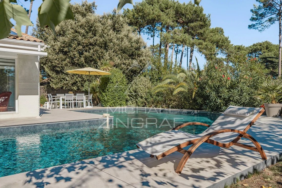 House in Le Moulleau-Les Abatilles, Arcachon, France 1 - 18947027