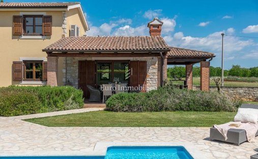 House in Sveti Lovrec Pazenaticki, Istria County, Croatia 1