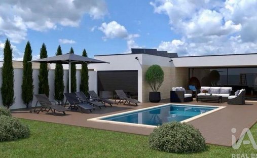 Townhouse in Povoa de Varzim, Beiriz e Argivai, Porto District, Portugal 1