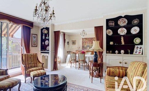 Apartment in La Varenne, Saint-Maur-des-Fossés, France 1
