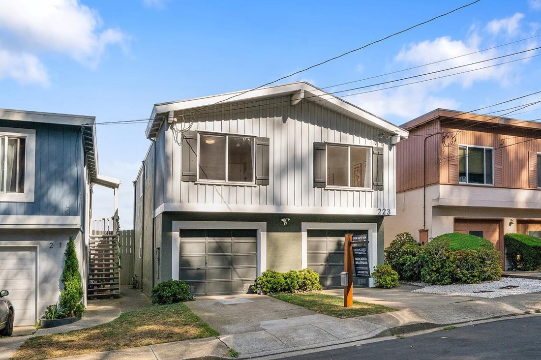 House in Colma, California, United States 1 - 18947096