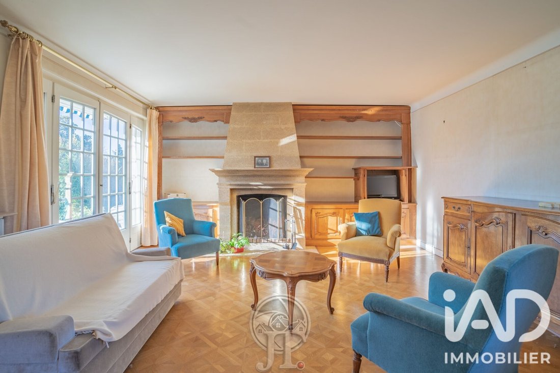 House in La Seille-Rive Gauche, Marly, France 2 - 18947792