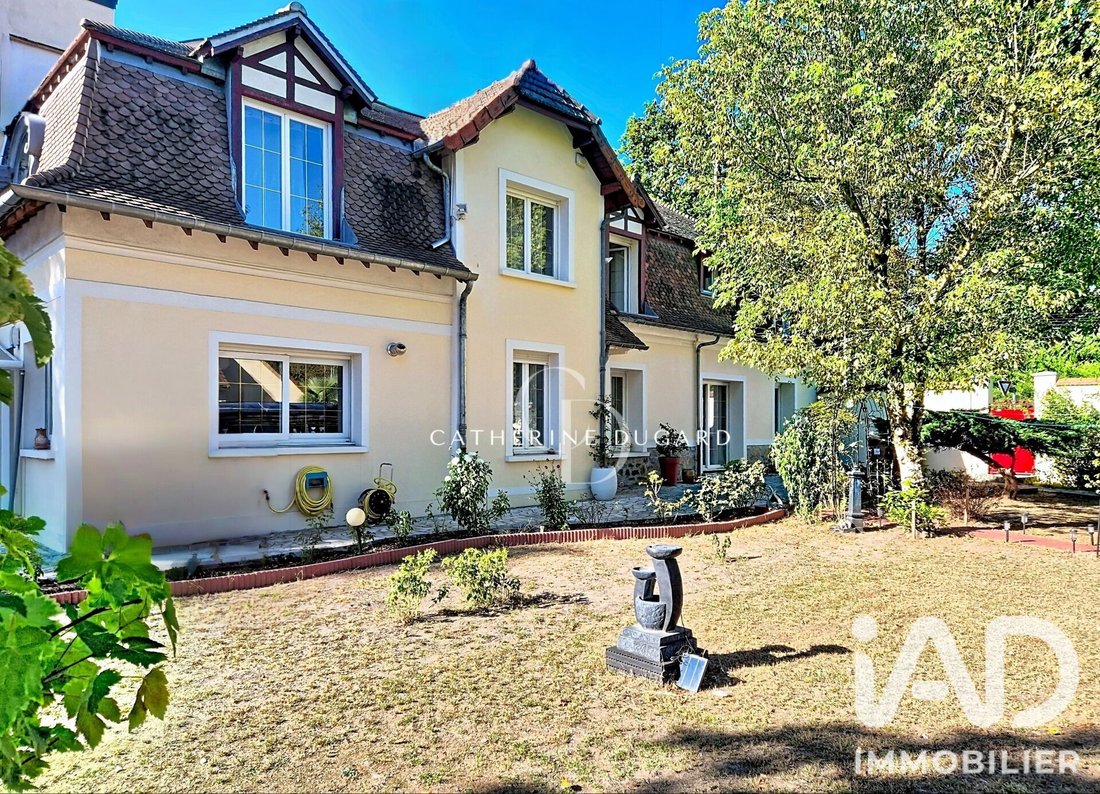 House in Beauchamp, Ile-de-France, France 1 - 18947934