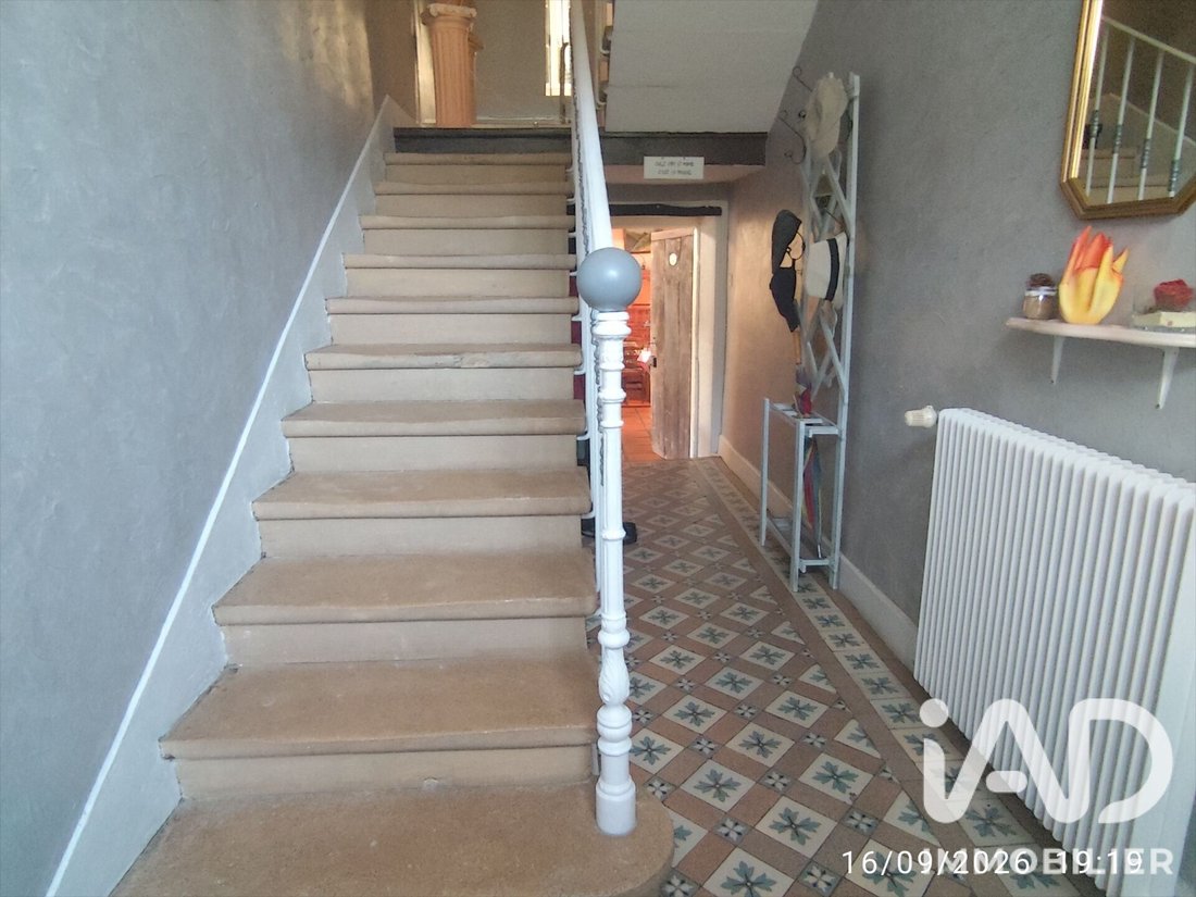 House in Pouilly-sous-Charlieu, Auvergne-Rhône-Alpes, France 5 - 18947850