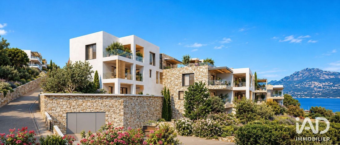 Apartment in Secteur Périphérique, Calvi, France 4 - 18947837