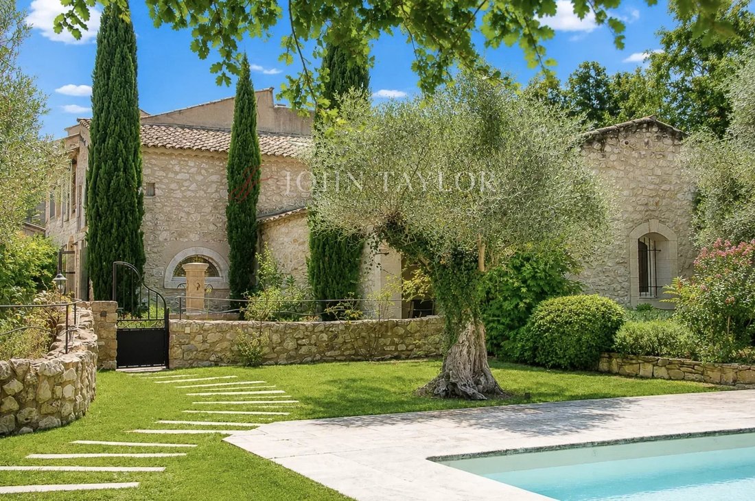 Country House in Eygalières, Provence-Alpes-Côte d'Azur, France 1 - 18946958