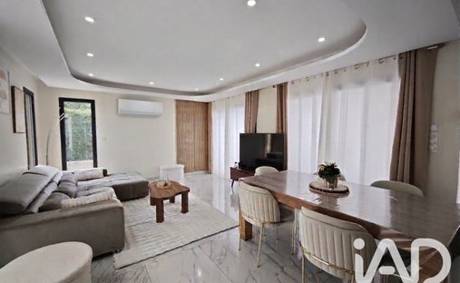 House in Crimolois, Neuilly-Crimolois, France 1