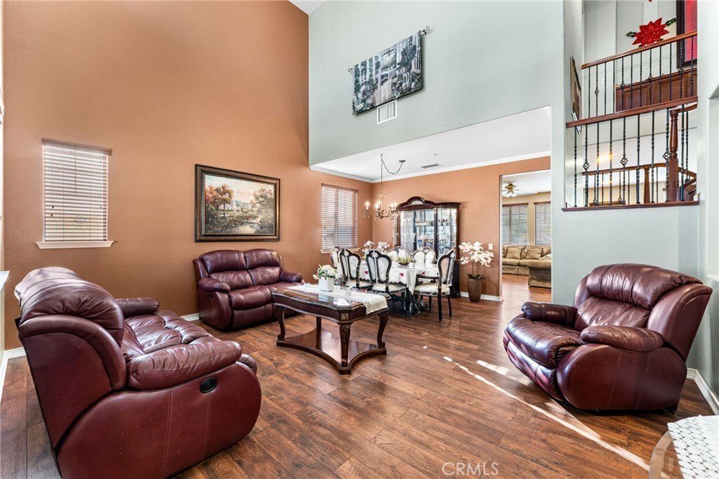 House in Fontana, California, United States 4 - 18947105