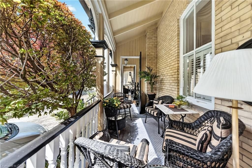 House in Stratford, Ontario, Canada 5 - 18946899