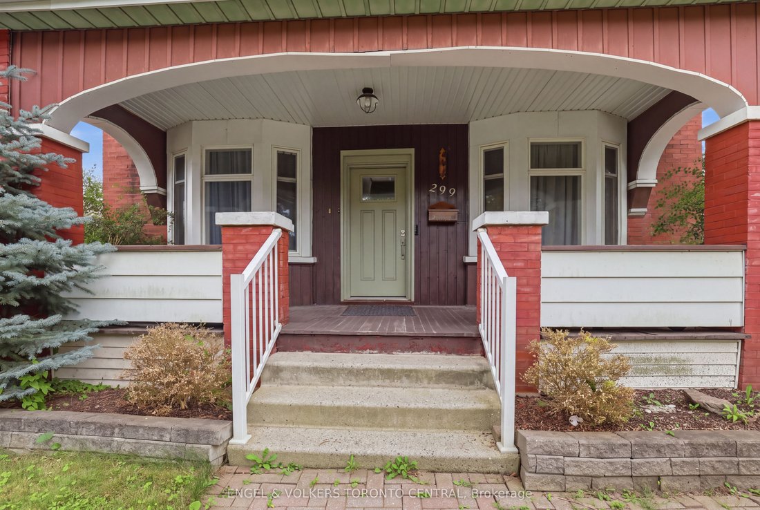 House in Waterloo, Ontario, Canada 5 - 18946882