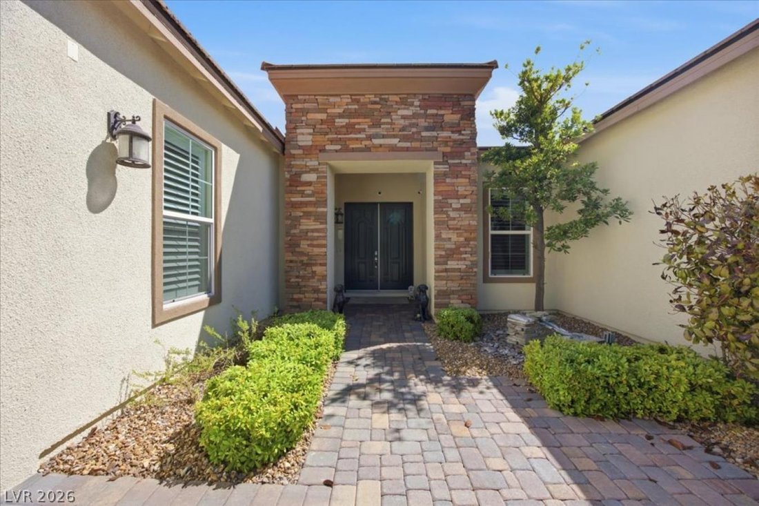 House in Las Vegas, Nevada, United States 4 - 18946791