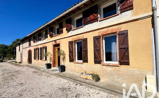 House in Eaunes, Occitania, France 1