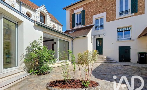 House in Lormoy, Saint-Michel-sur-Orge, France 1