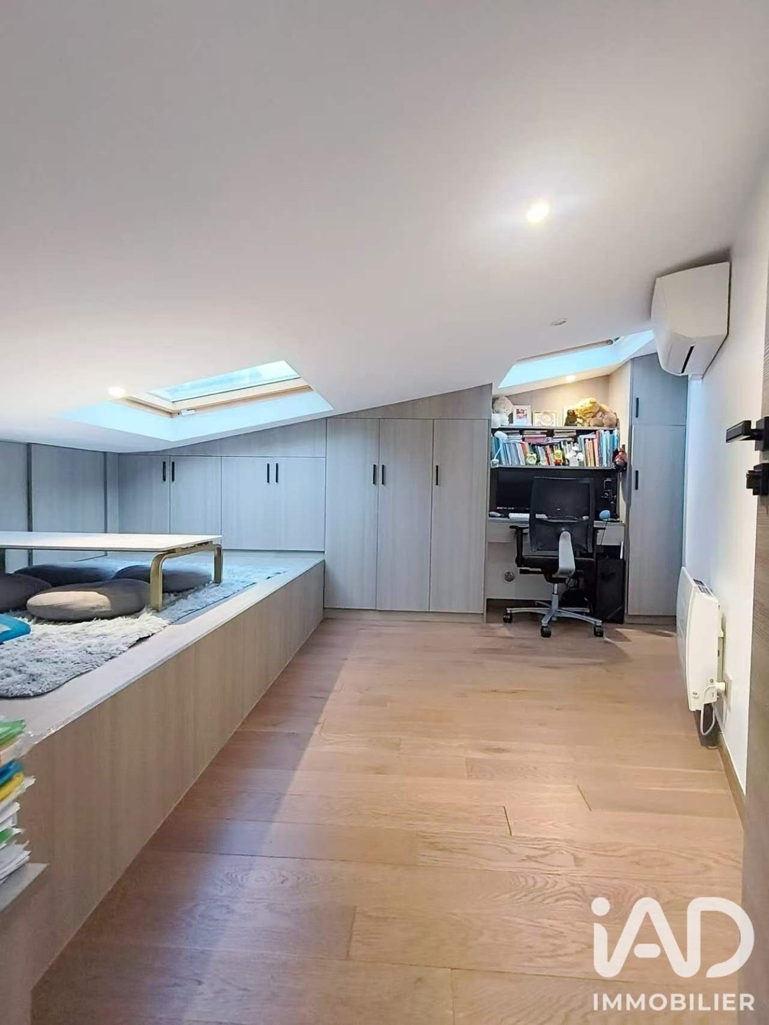 Apartment in Chatrian, Le Raincy, France 3 - 18947838