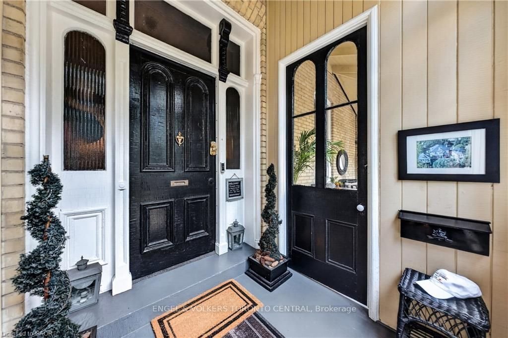 House in Stratford, Ontario, Canada 4 - 18946899