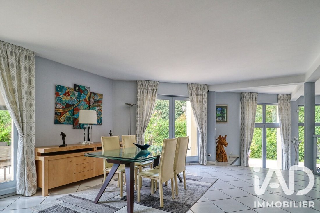 House in Chauvry, Ile-de-France, France 4 - 18947797