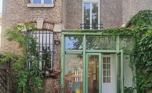 House in Chemin Vert-Europe, Reims, France 1