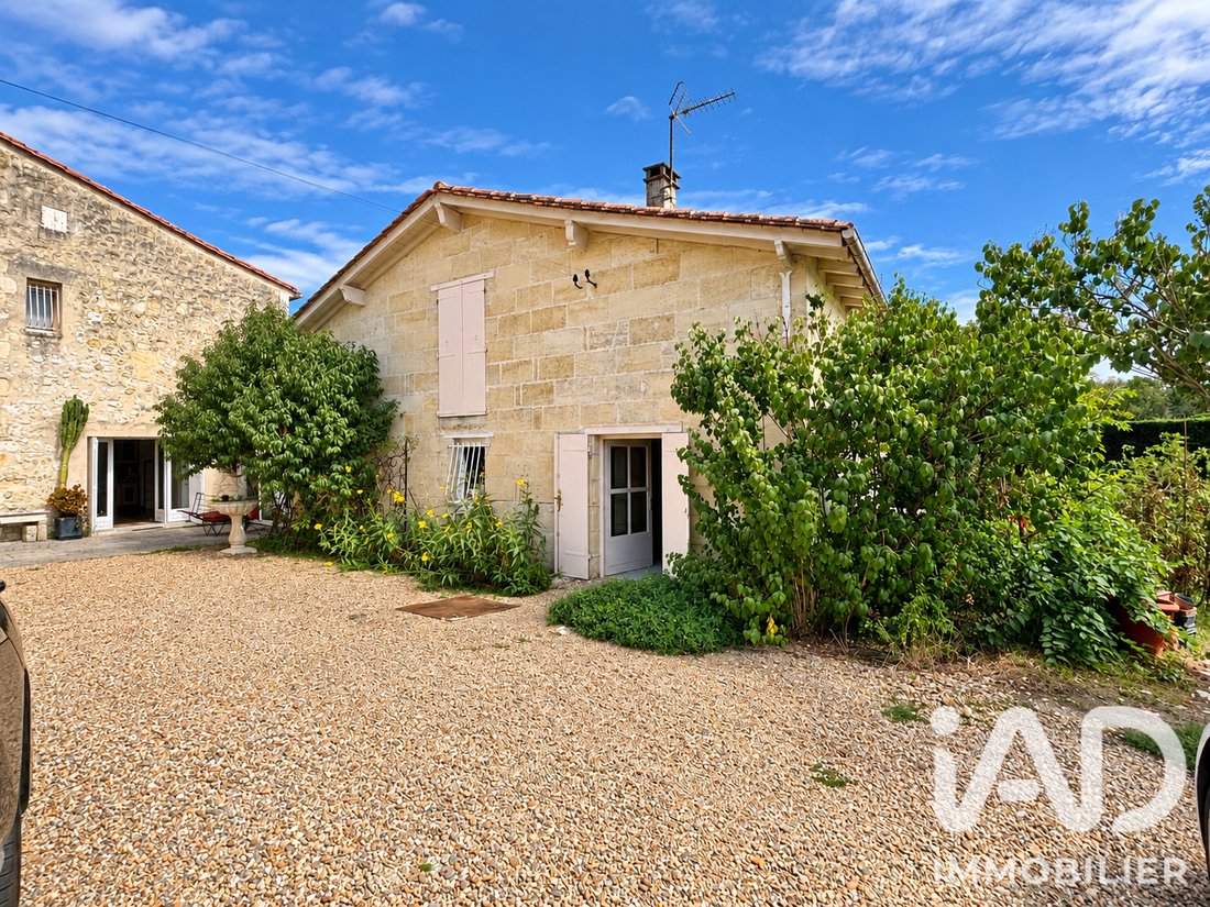 House in La Plaine, Saint-Loubes, France 2 - 18947811