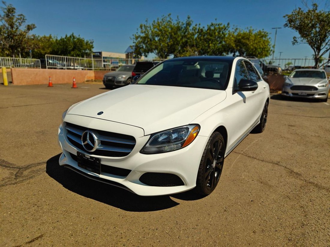 Sedan in San Diego, CA, United States 1 - 18947426