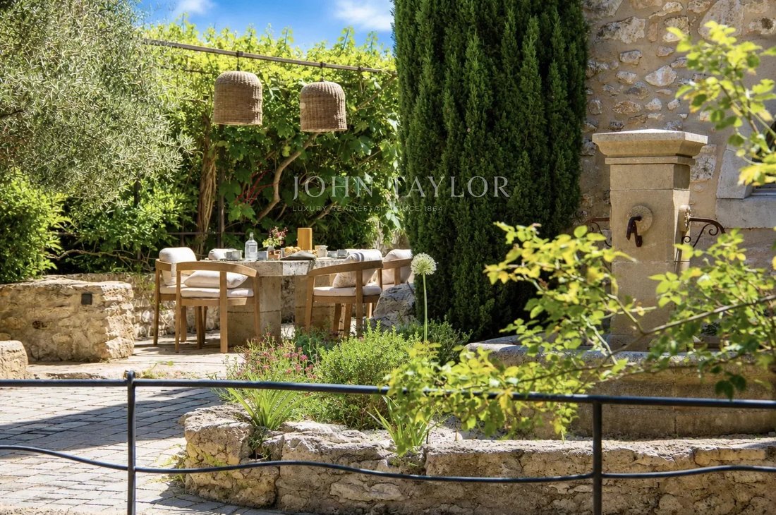 Country House in Eygalières, Provence-Alpes-Côte d'Azur, France 5 - 18946958